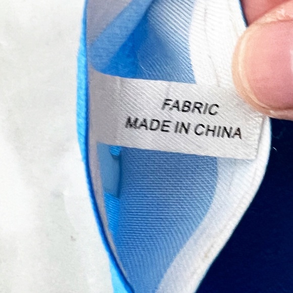 D McCulley Moose in the City Floral Flag Tapestry Wall Hanging Decor - Picture 6 of 7